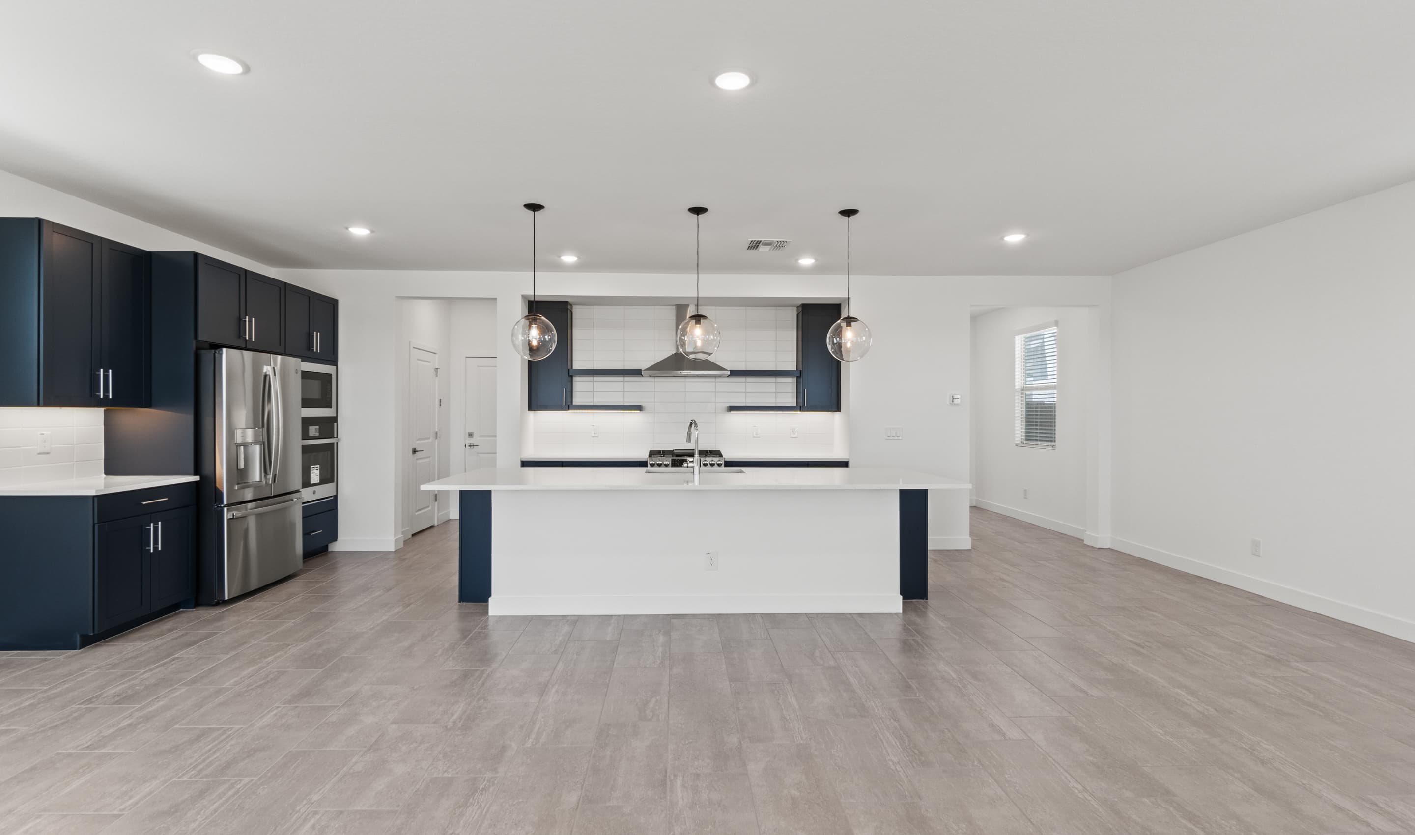 Kitchen with pendant lights