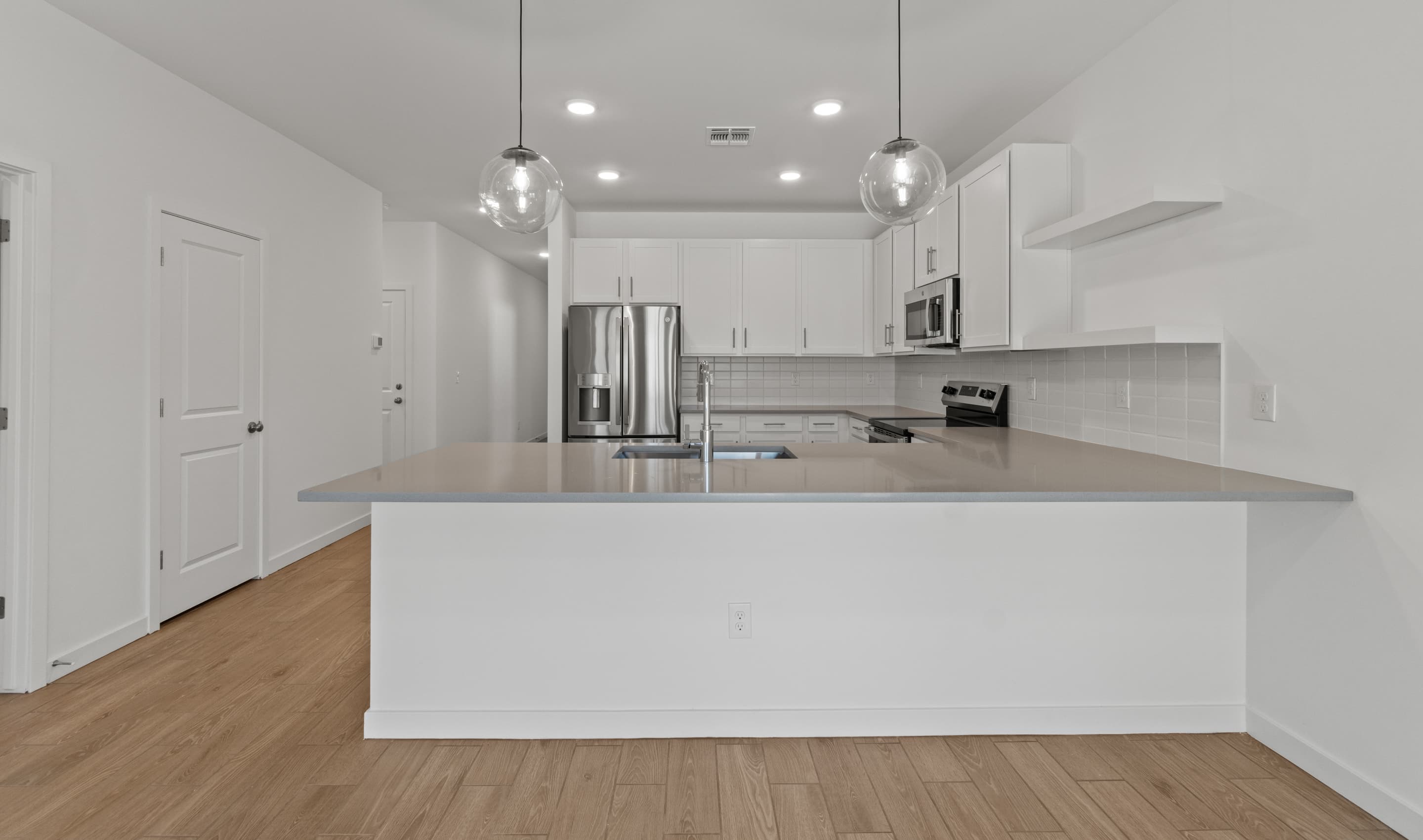 Kitchen with pendant lights