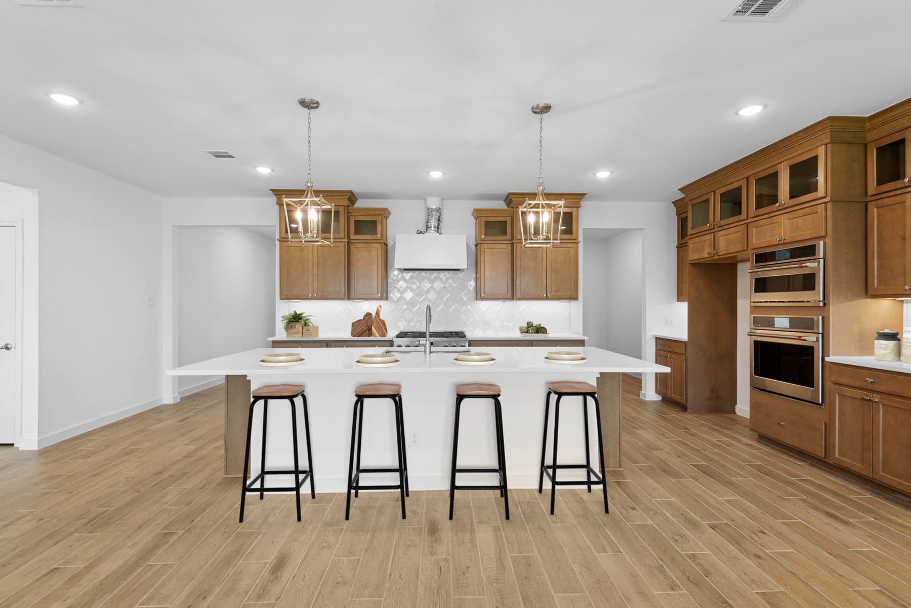Kitchen with upper glass cabinets