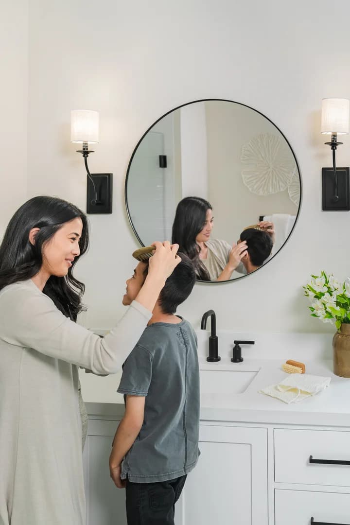 Elevon Frankfurt Mother Combing Son s Hair Farmhouse Palette 6 Level