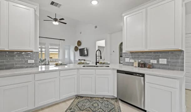 Bluebonnet Village Wilmington II Kitchen