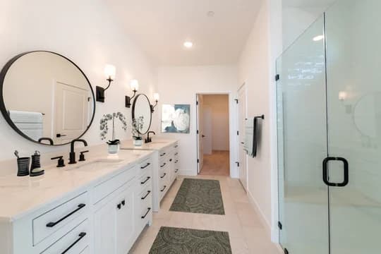 119636 Four Seasons at Homestead Madera Primary Bath