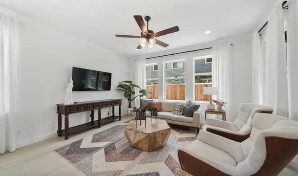 Knoll Court Frances Great room