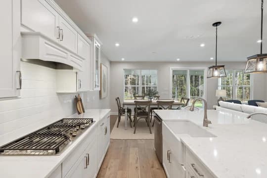 Four Seasons at Carolina Oaks Dorchester Kitchen