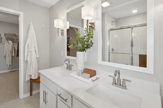 141155 Northwest Ohio Collection Oleander Primary Bath Loft Palette 3 Aspire