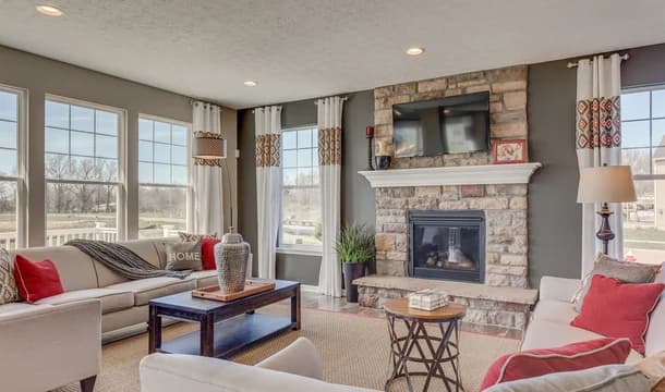 Khov Ohio North Pointe Hanover Great Room 1