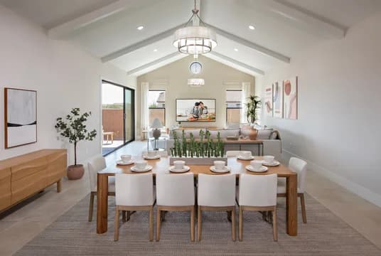 Edgewood Estates Frankfurt Dining Area Loft Palette 6 Level