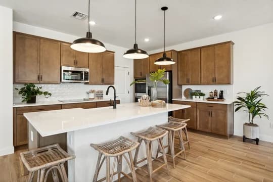 Salerno Reserve Townhomes Fullerton II Kitchen Farmhouse Level