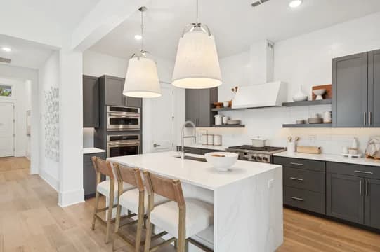 Serenity Walk at Plainsboro Poitier ESP Kitchen Loft Palette 6 Level 3 Neutral Loft