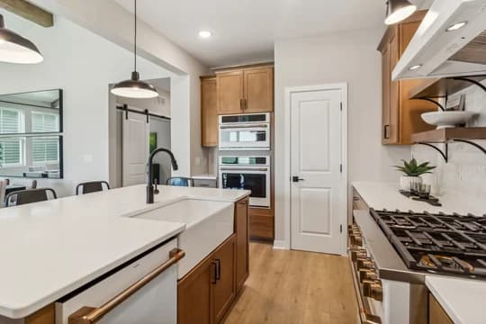 Four Seasons at Sandstone Poitier ESP Kitchen Farmhouse Palette 6 Level 1 Fresh Farmhouse