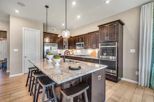 81085 Four Seasons at Baymont Farms Rockford Kitchen