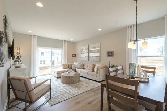 91706 Summit at Forest Lakes Beckfield Great Room